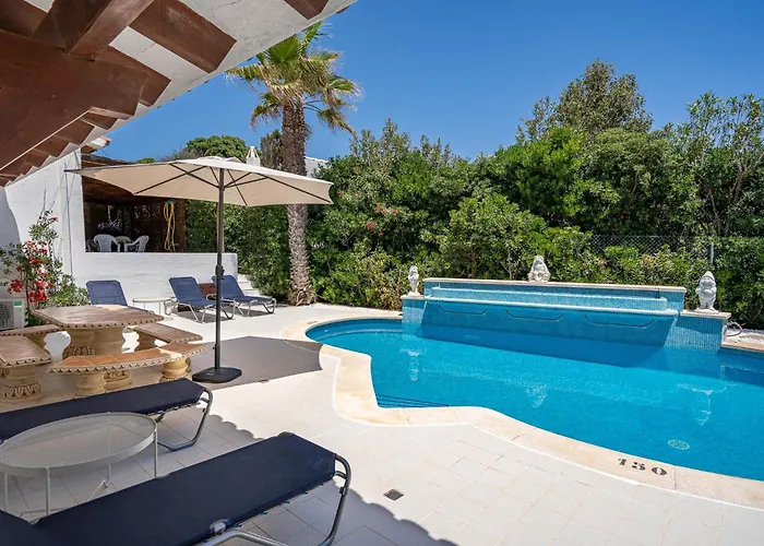 Biniakachum بينيبيكا